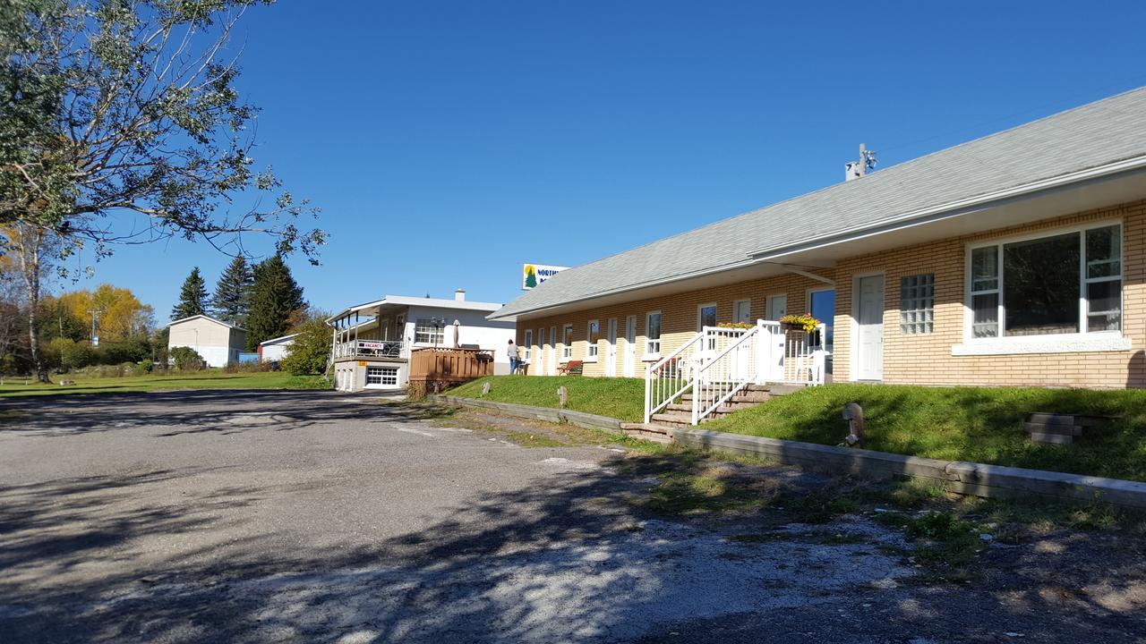 Northland Motel Nipigon Экстерьер фото