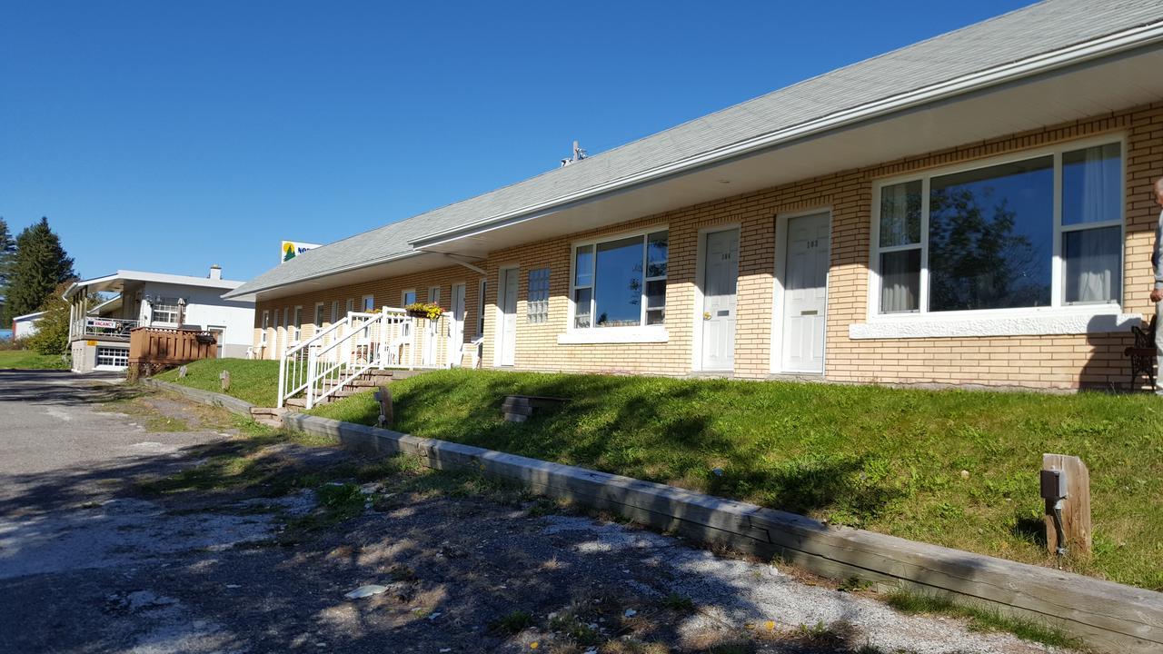 Northland Motel Nipigon Экстерьер фото